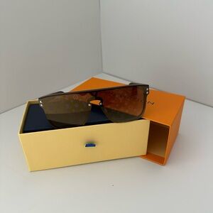 Louis Vuitton women’s sunglasses